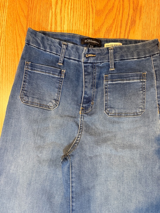 BCBGeneration Denim - BCBGeneration High-Rise Wide Leg Jeans- sz 9/29